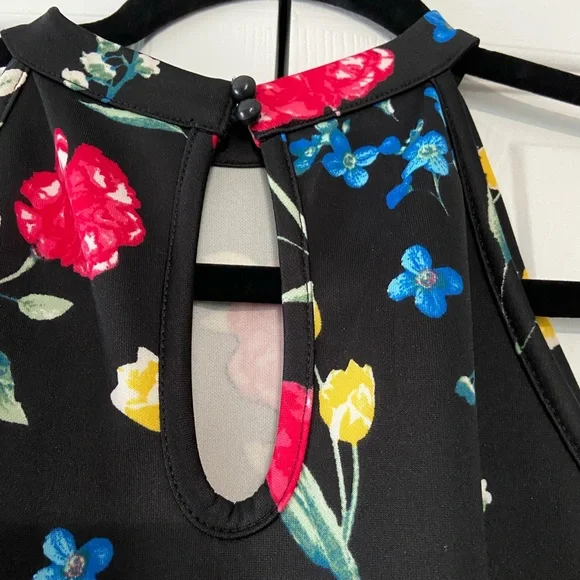 No boundaries black floral dress size 7-9 - Picture 7 of 11